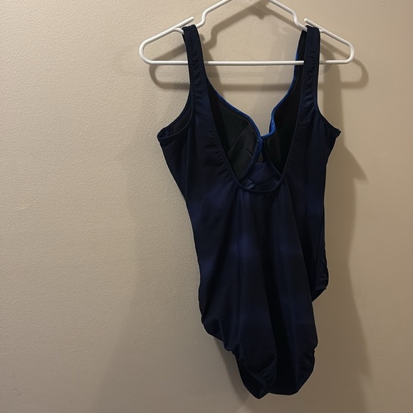 Miraclesuit blue and Blue One Piece Swimsuit - size 16 - great condition - Picture 5 of 6